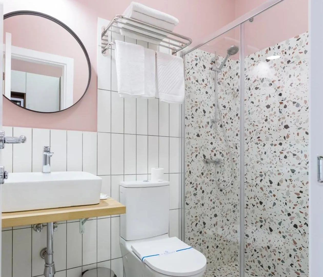 דירה קייב Partner Guest House Velyka Vasylkivska אוקראינה